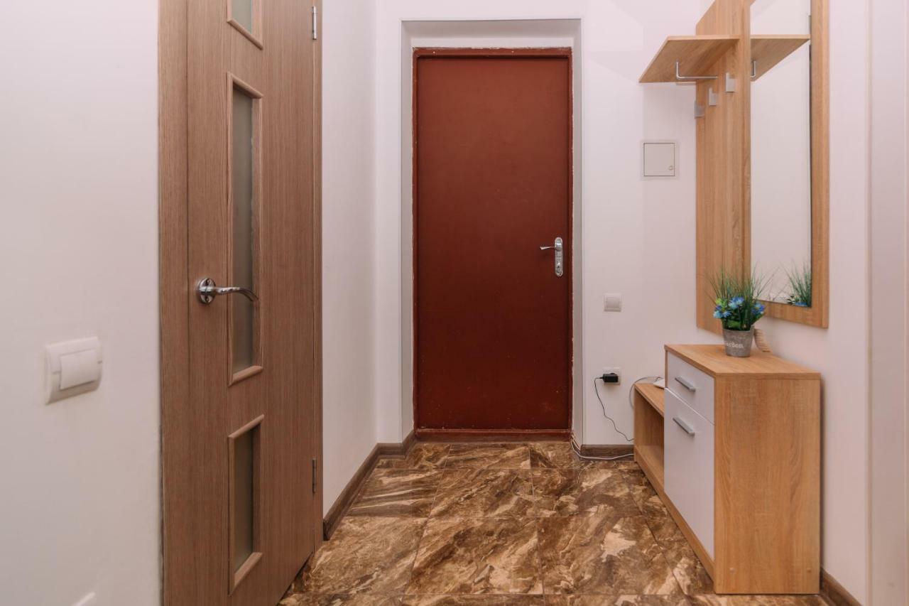Apart-Hotel On Kondrateva Street New Building Суми Екстериор снимка