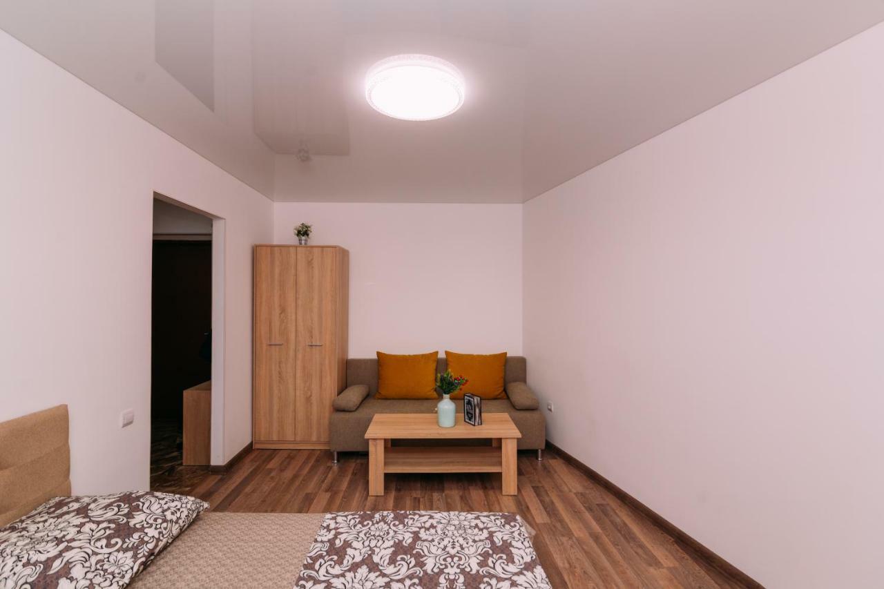 Apart-Hotel On Kondrateva Street New Building Суми Екстериор снимка