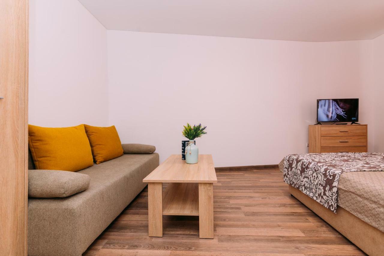 Apart-Hotel On Kondrateva Street New Building Суми Екстериор снимка